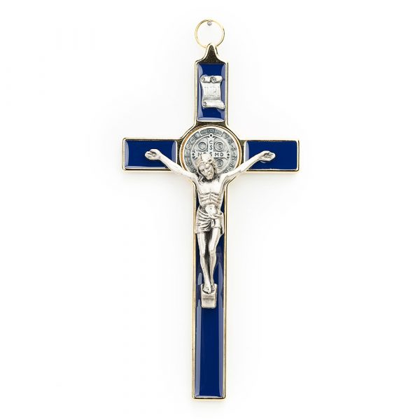 CRUCIFIJO CON MEDALLA DE SAN BENITO, ESMALTE AZUL