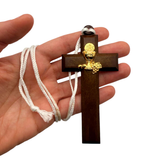 colgante cruz comunion madera dorado mano