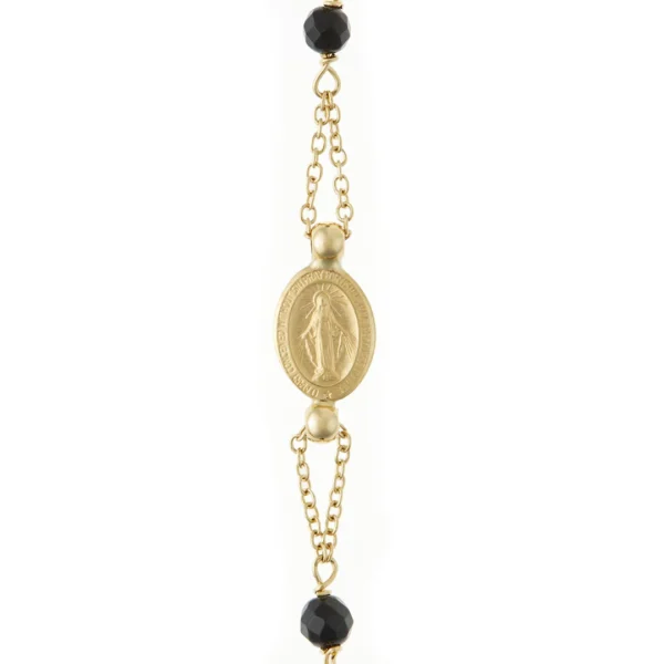 collar oro 18k y cuentas cristal negro detalle medalla milagrosa 2