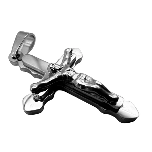 crucifijo acero inoxidable detalle