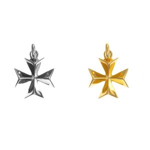 Colgante cruz de Malta, diseño de relieve, plata 925, dos modelos