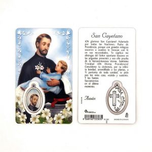 Estampa san Cayetano, medalla metálica, plastificada y con oración