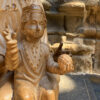 figura virgen montserrat encerada detalle jesus