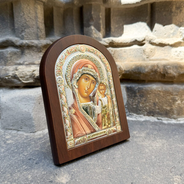 icono virgen kazan madera plata color detalle