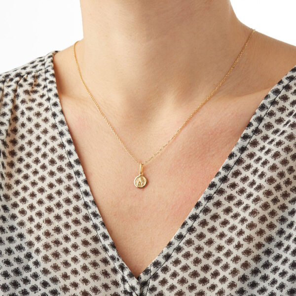 medalla angelito oro18k modelo collar