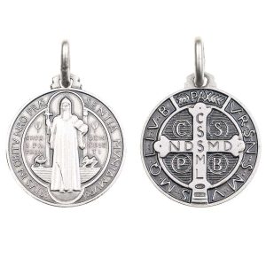 medalla relieve marcado san benito