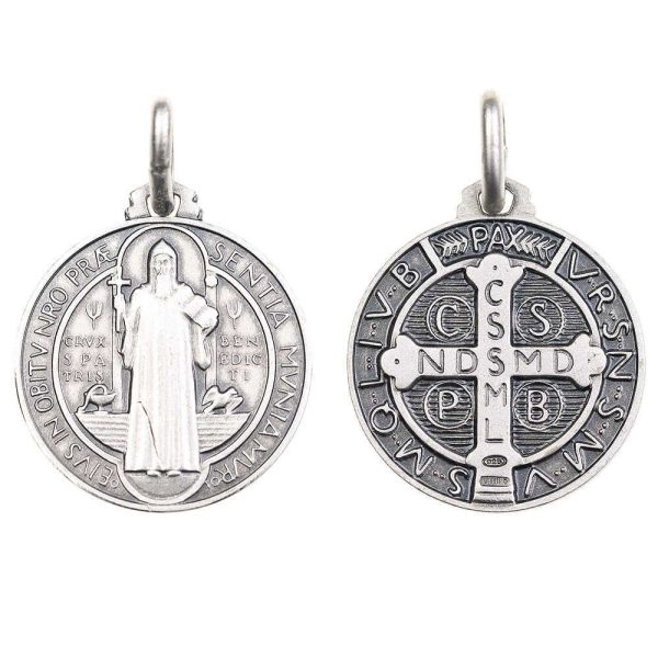 medalla relieve marcado san benito