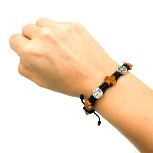 pulsera 108041 modelo