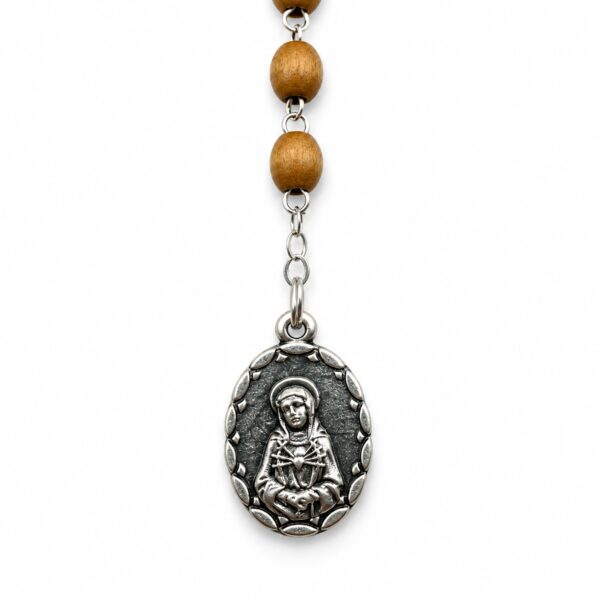 rosario dolores medalla