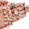 rosario howlite mano