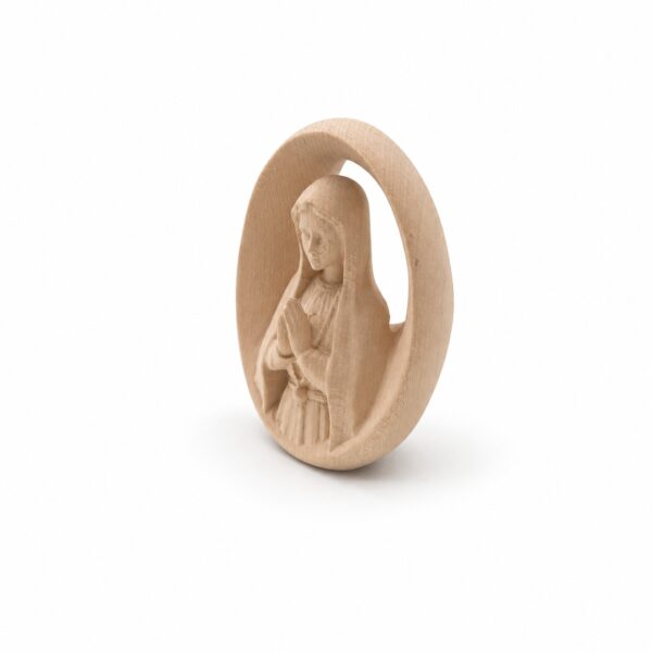 virgen orando lateral